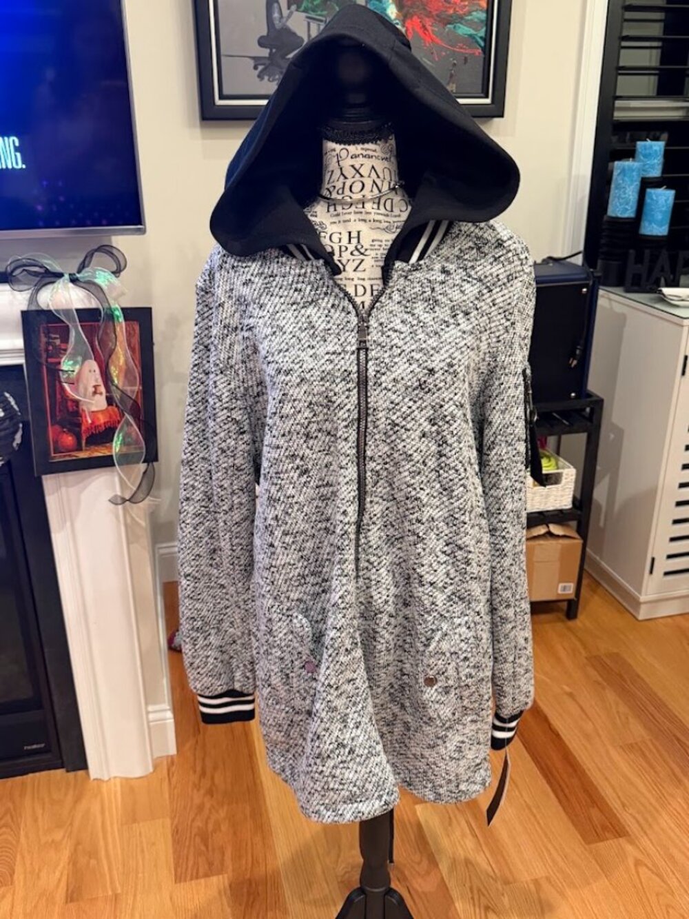 Women's Black & White Hooded Zip-Front Coat